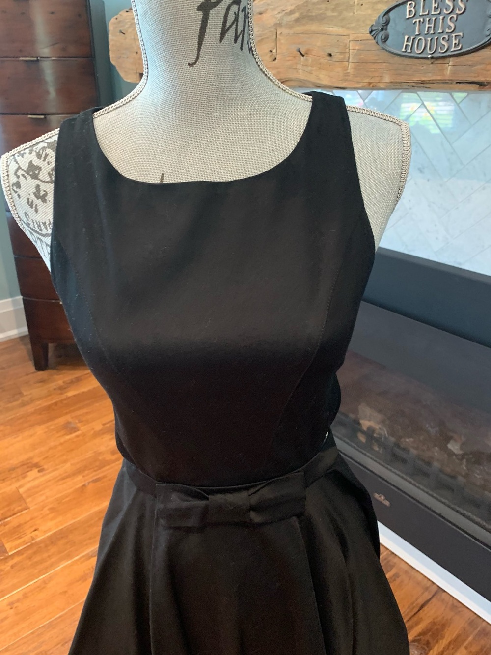 Double Zero Classic Black Sleeveless Fit-and-Flare Dress
